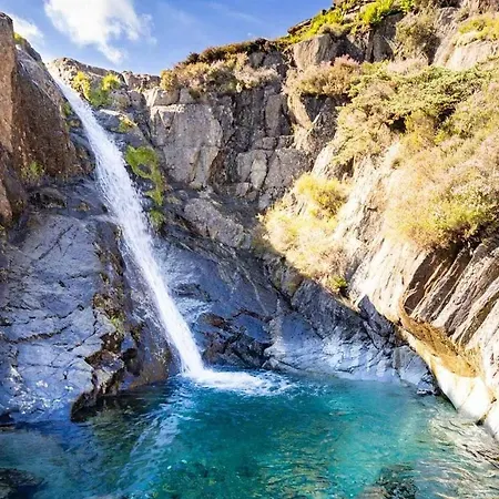 Bluebell Lodge, Shepherd Hut With Hot Tub In District Dom wakacyjny