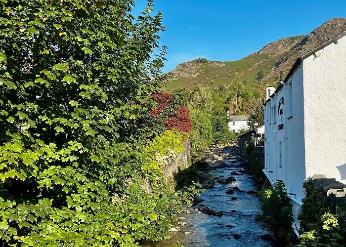 Ferienhaus Bluebell Lodge, Shepherd Hut With Hot Tub In District