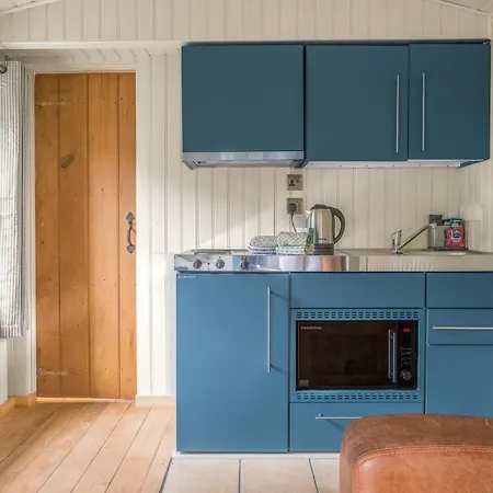 Bluebell Lodge, Shepherd Hut With Hot Tub In District コニストン