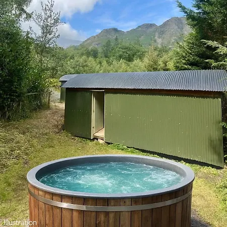 Bluebell Lodge, Shepherd Hut With Hot Tub In District 別荘 コニストン